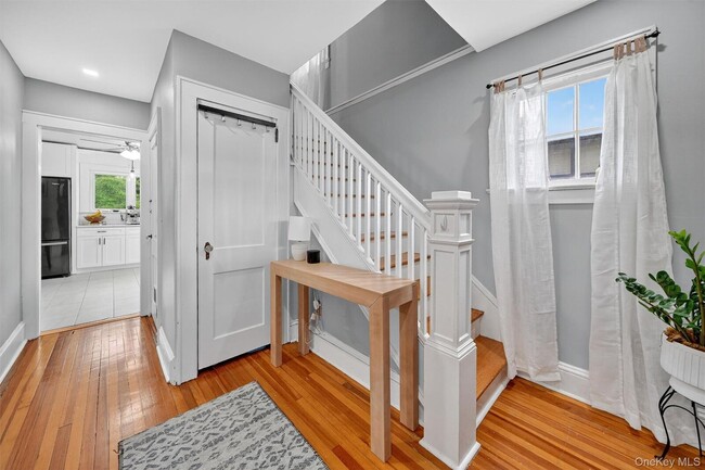 Photo - 260 High Ave