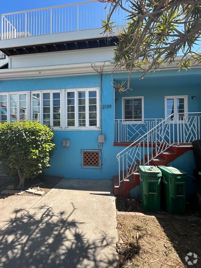 Building Photo - Bankers Hill One Bedroom Unit 2139 Rental