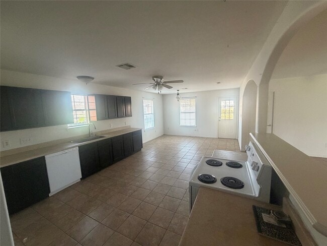 Photo - 7433 Faith Dr