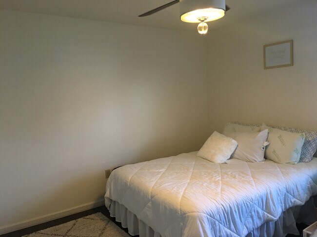 Bedroom 2 - 732 Orange St