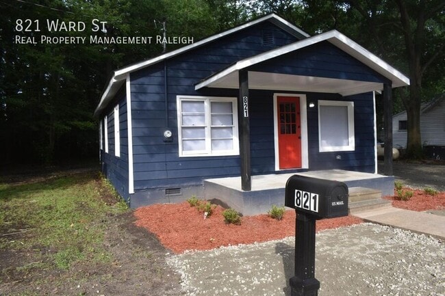 Building Photo - 821 Ward St