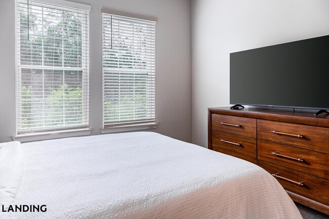 Photo - 4902 Cosmos Cir Unit 120