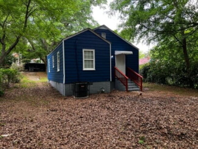 Photo - 511 Alford St