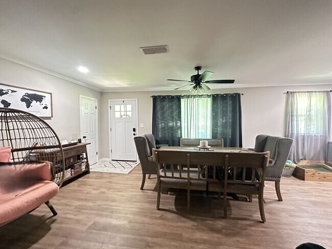 Photo - BEAUTIFUL CUSTOM HOME