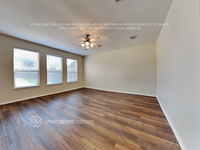 12412 Sunrise Dr