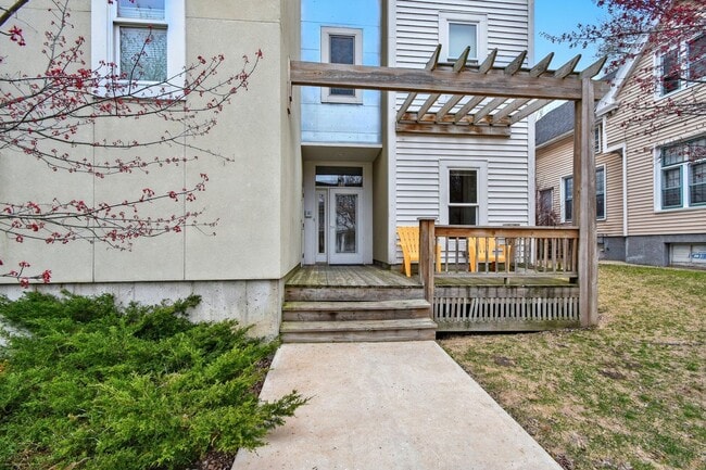 Photo - Newhall 29 LLC Unidad 3