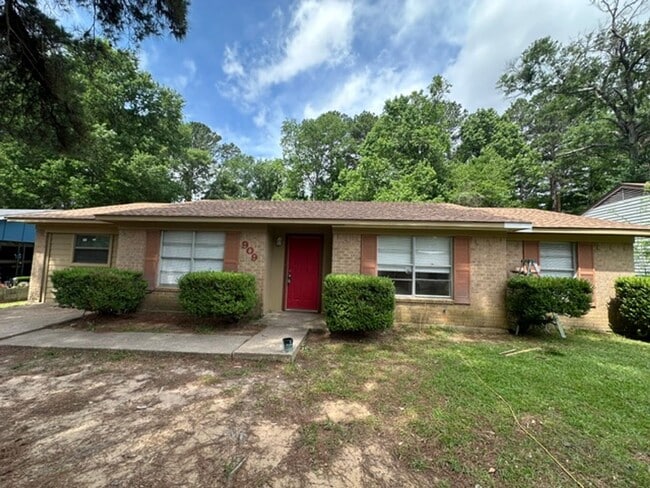 Building Photo - 4/1.5 PTISD Fenced yard and pet friendly
