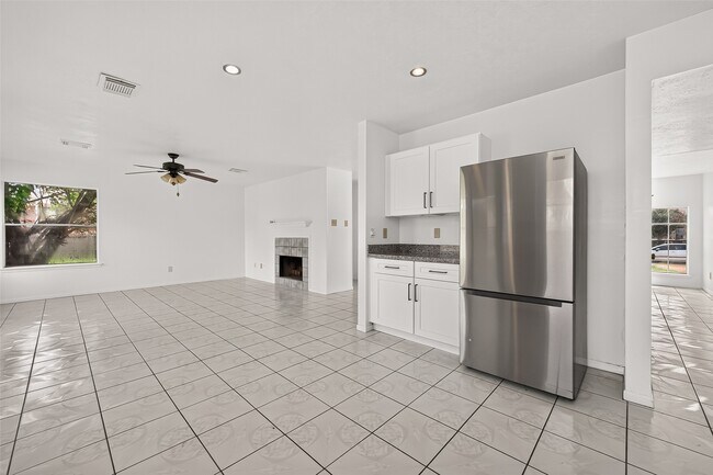 Photo - 8202 Worthington Dr