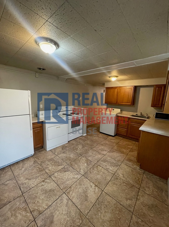Photo - Spacious Basement Apartment in Downtown Caldwell