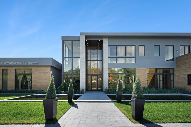 Building Photo - 5900 SW 129th Terrace Rental