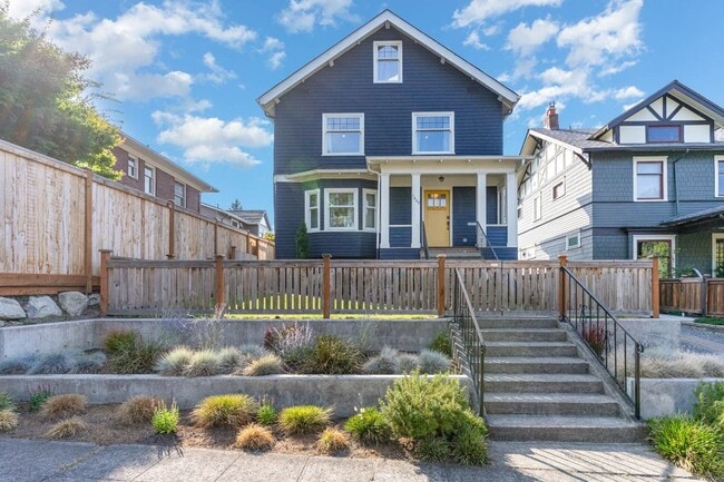 Building Photo - 5Bd/3.5Ba Seattle House