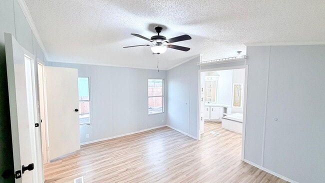 Photo - 1133 Rd 5823