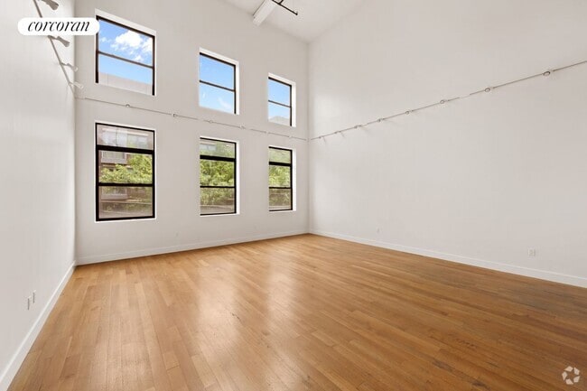 Building Photo - 241 Bedford Ave Rental