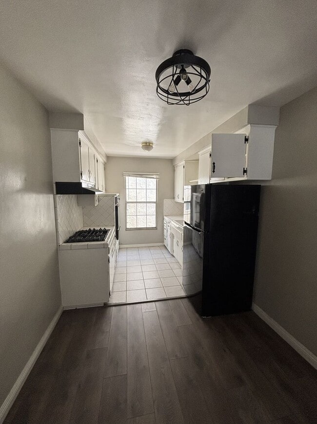 Photo - MOVE IN READY Studio unit