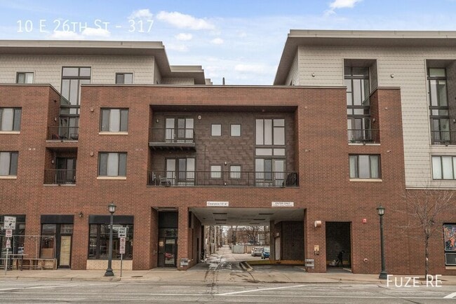 Photo - 10 E 26th St