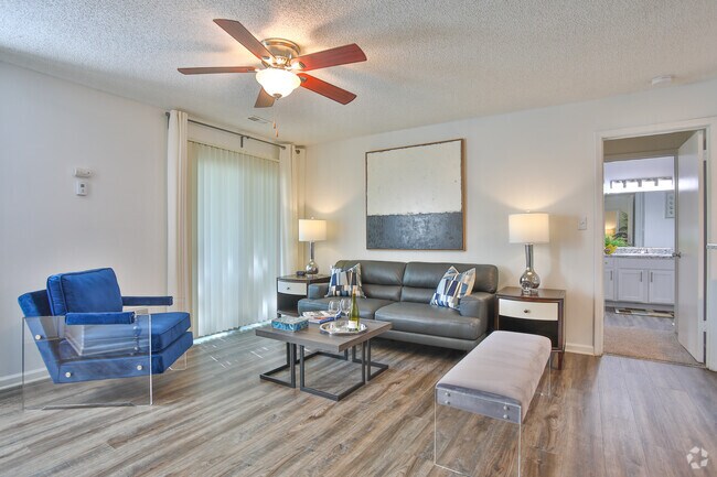 Photo - Gleneagle Apartments
