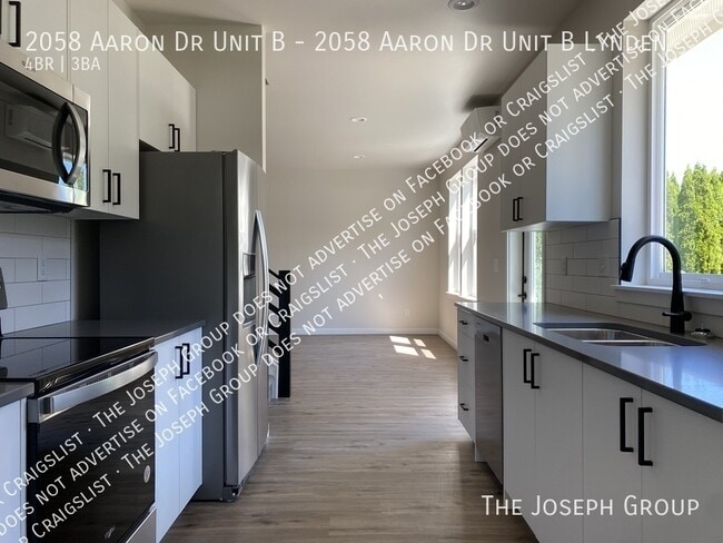 Photo - 2058 Aaron Dr