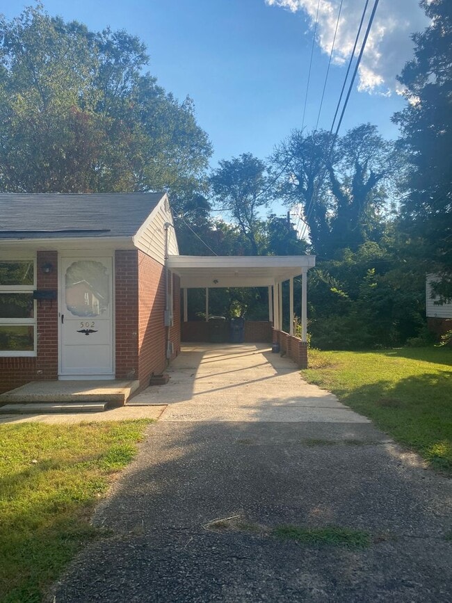 Building Photo - 502 Doggett Dr Rental