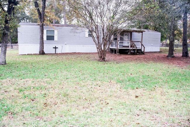 Photo - 23602 Saxon Way