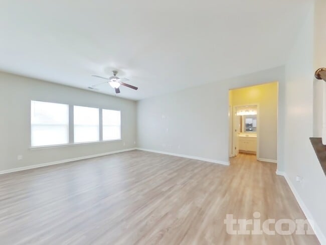 Photo - 6909 Barefoot Forest Dr