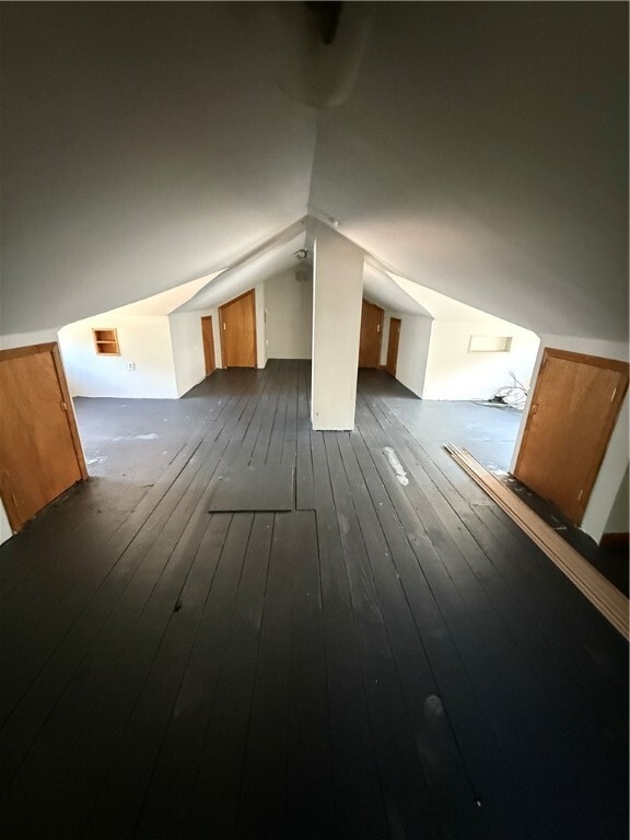 Building Photo - 54 Crest St