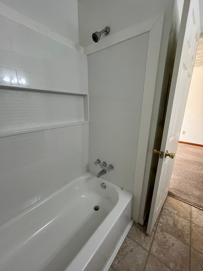 Photo - Apartment Heights