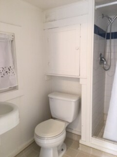 Photo - 319 N School St