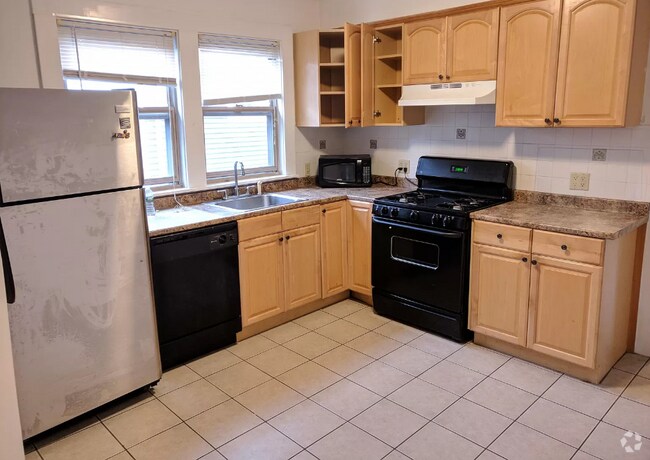 Building Photo - 35 Rose St Unit 2 Rental