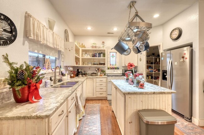 Photo - 88 Steelaway Ln