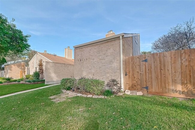 Photo - 12111 Poulson Dr