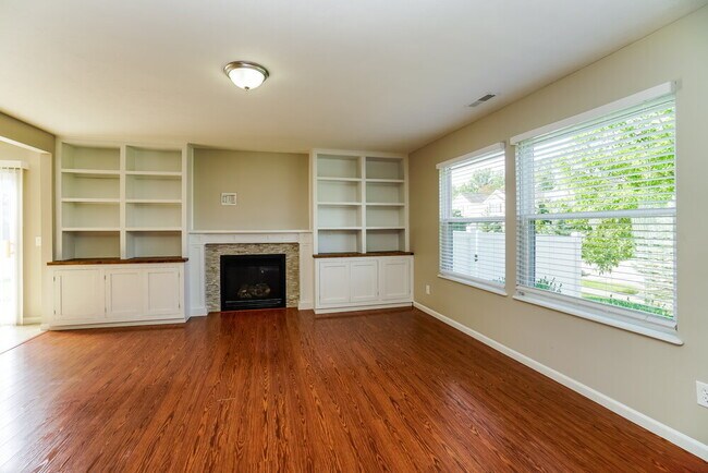 Photo - 6807 Willow Bloom Dr