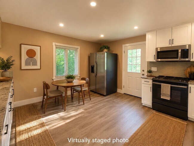 Photo - 188 Greenville Rd Unit 2