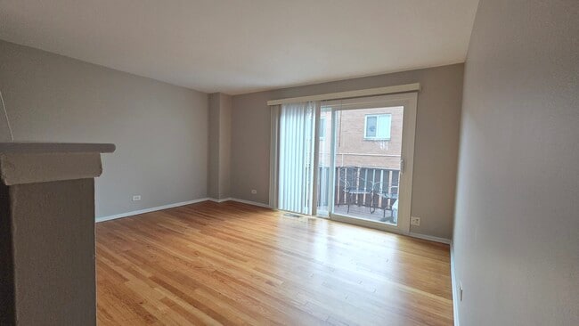 553 W Park Ave