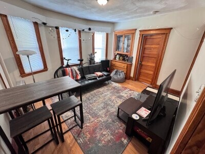 Building Photo - 96 Conwell Ave Unit 1