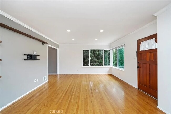 Photo - 1425 E 1st St Unit #11