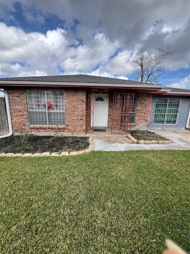 Photo - 3613 Sparrow St