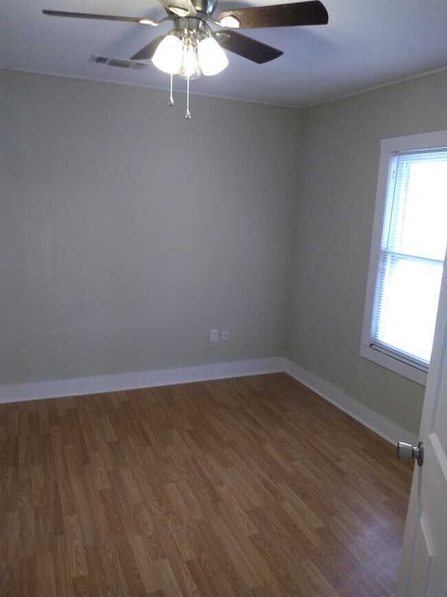 Photo - 1803 Runnels St