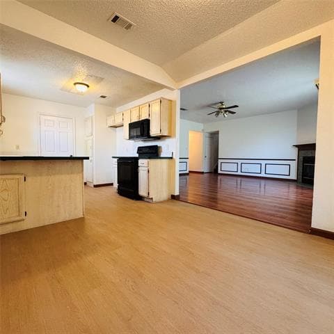 Photo - 5524 Royal Meadow Ln