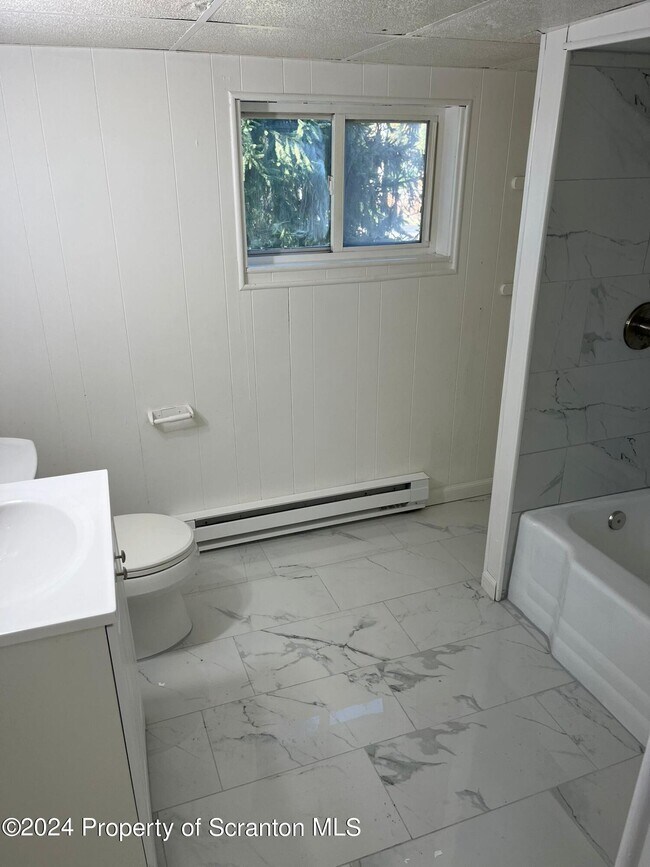 258 Main St Apartment Dupont, PA