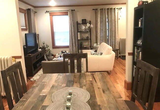 Photo - 17 Adams St Unit 1