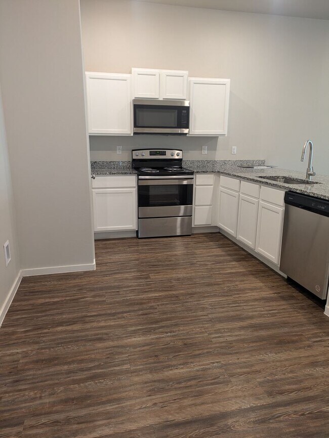 Photo - 2101 Lubbock Unit B