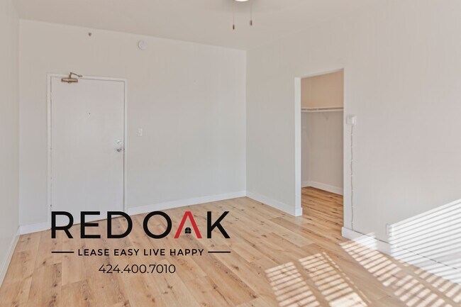 Photo - ~One Month FREE~ Bright, Recently Remodele... Unit 305