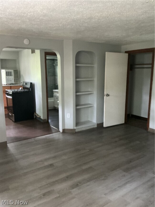 4315 Paige Ave NW Unit 1