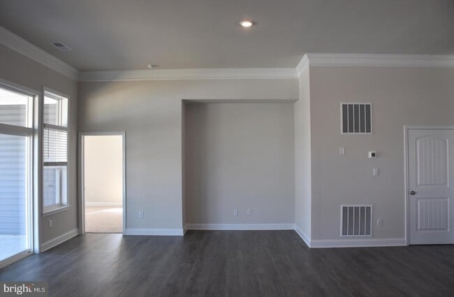 Photo - 24243 W Cypress Wy