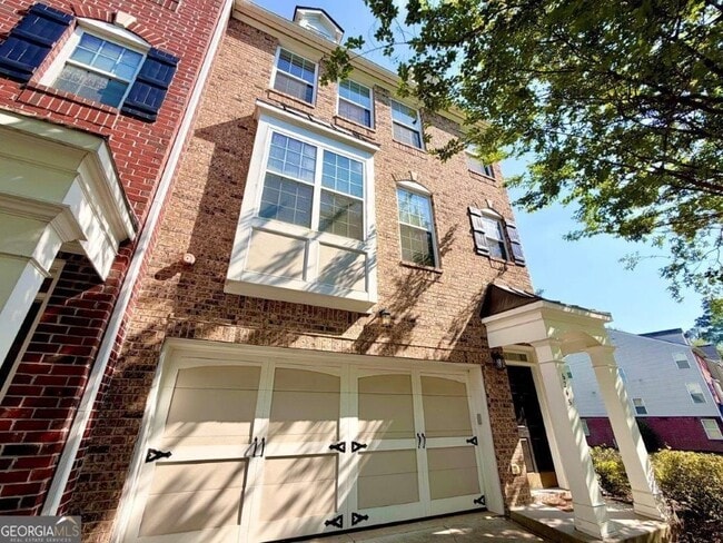 Building Photo - 6243 Sawtooth Oak Ct SE