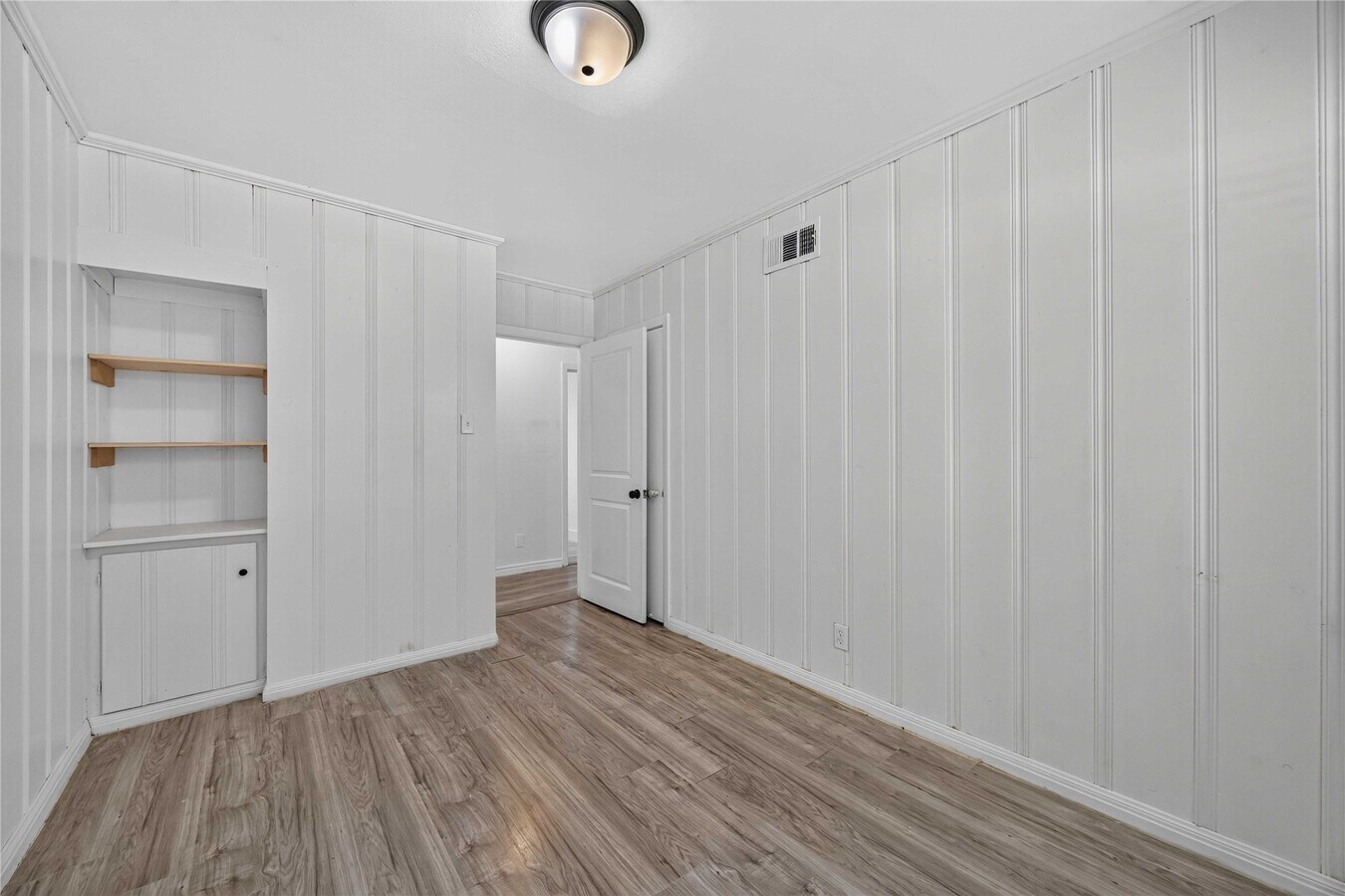 Photo - 6207 Heron Dr