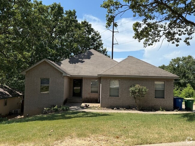 Building Photo - 6309 Countryside Dr Rental