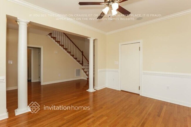 Photo - 3915 Lake Park Rd