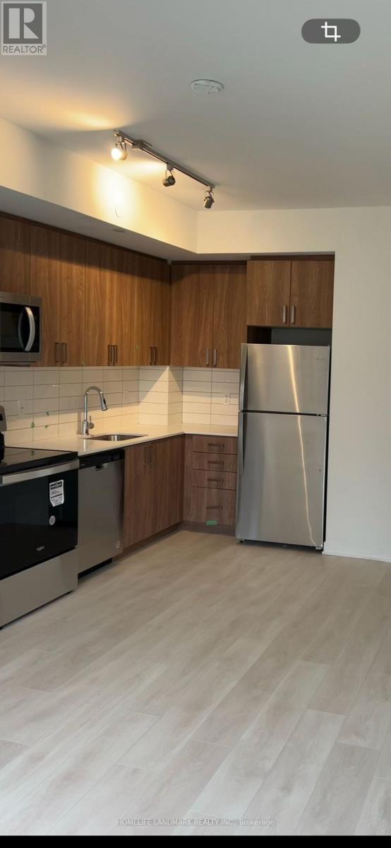 Photo - 4015 Hickory Dr