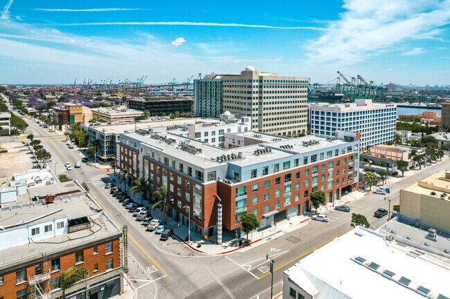 Exterior - Centre Street Lofts